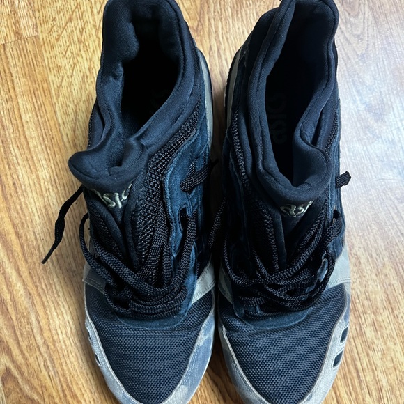 ASICS - Picture 5 of 7